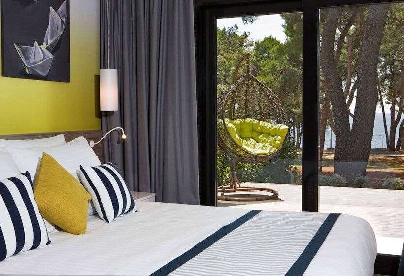 침실 2개 스위트, Park Plaza Arena Pula