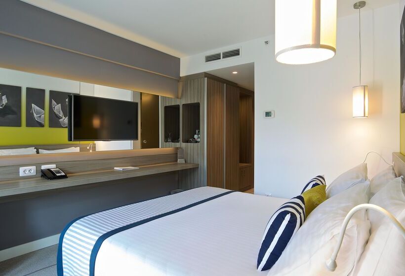 발코니 수피리어 룸, Park Plaza Arena Pula