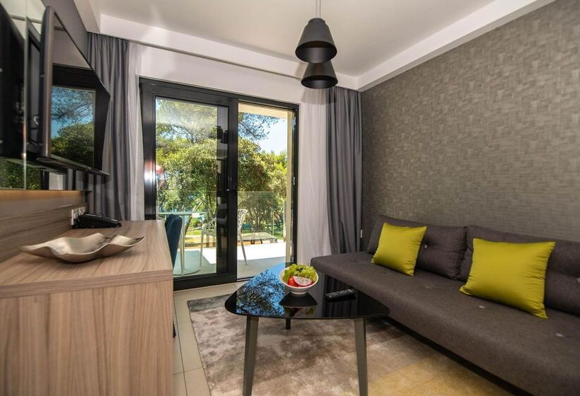 침실 2개 스위트, Park Plaza Arena Pula