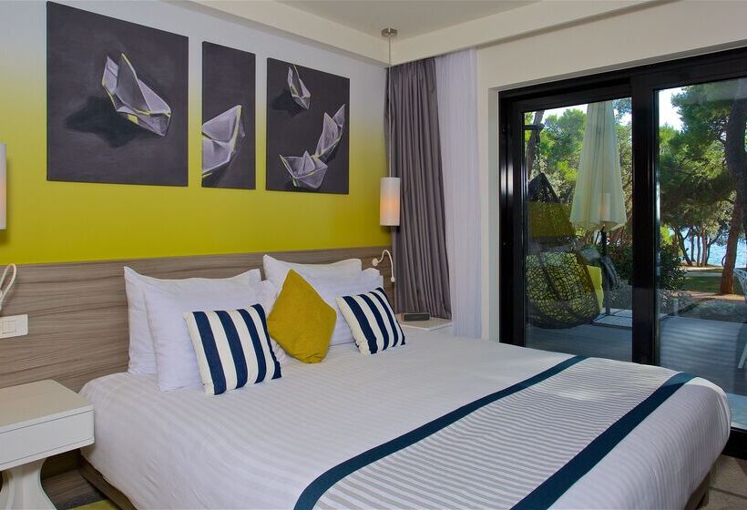 침실 2개 스위트, Park Plaza Arena Pula