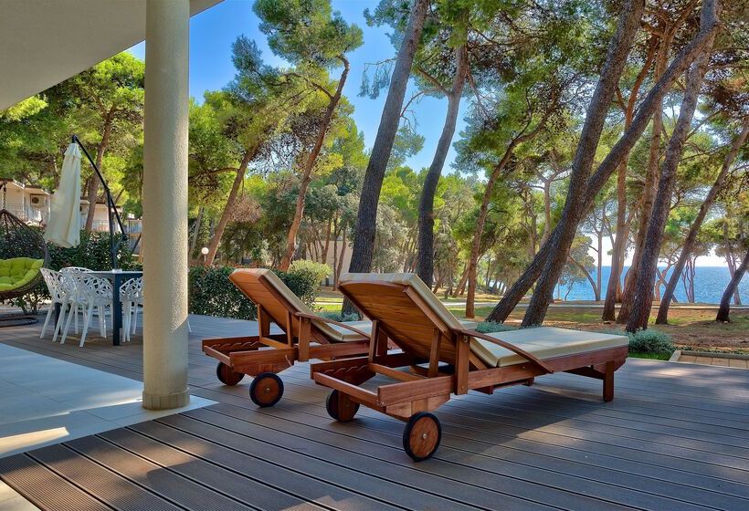 침실 2개 스위트, Park Plaza Arena Pula