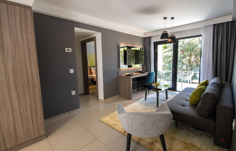 침실 2개 스위트, Park Plaza Arena Pula