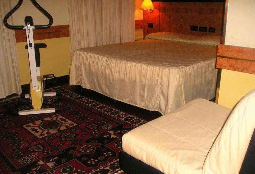 חדר סטנדרט לשלושה, Park Hotel Villa Leon D Oro