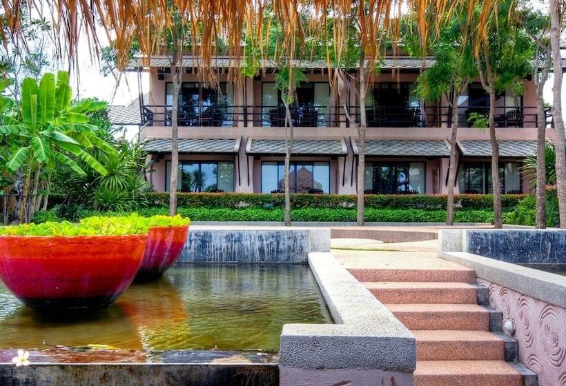 Номер Deluxe, Purimuntra Resort & Spa