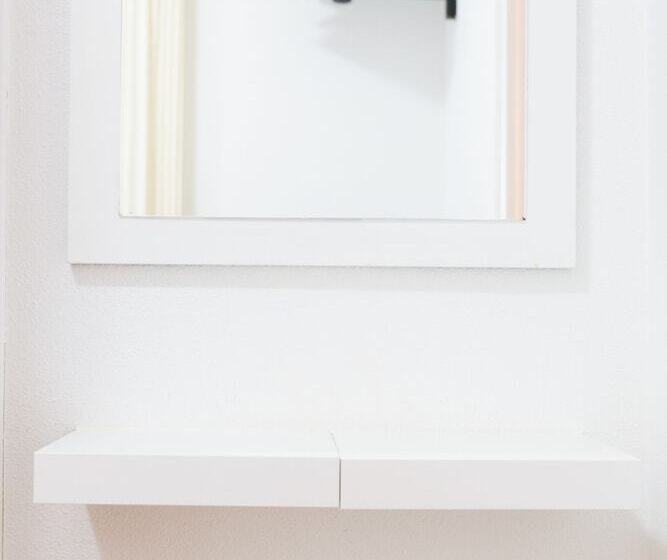 Номер Стандарт, Rey Fernando