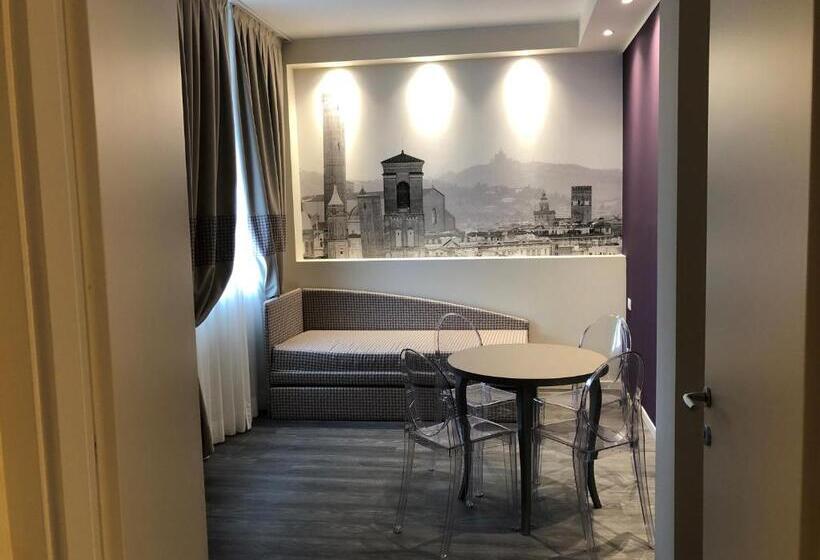 سوئیت پرزیدنت, Savoia Hotel Regency