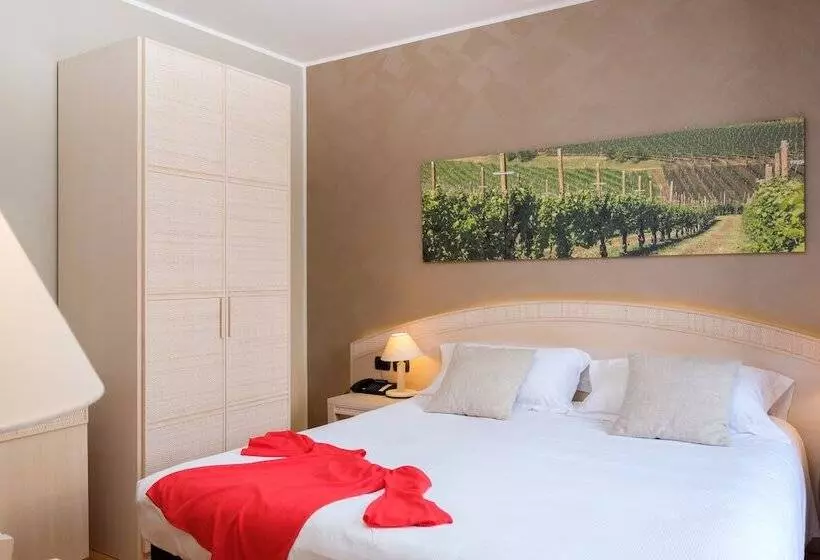 クラシックマウンテンビュールーム, Wine Hotel San Giacomo Activity & Wellness