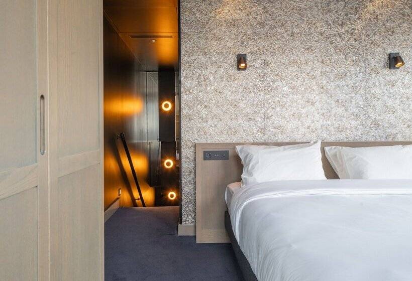 ドゥプレックスルーム, Grand Hotel Lafayette