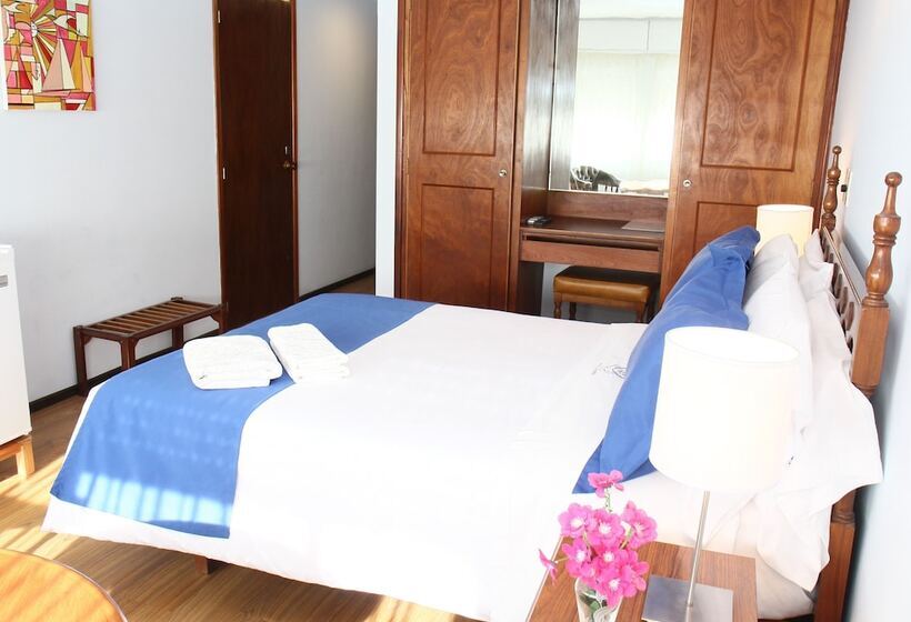 수피리어 룸, Alhambra