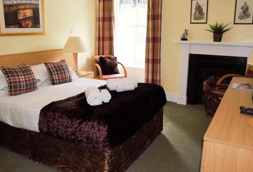 غرفة قياسية, Bridge Of Cally