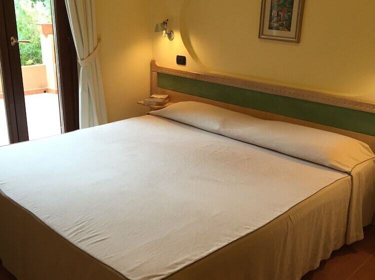 Номер Economy, Cala Reale