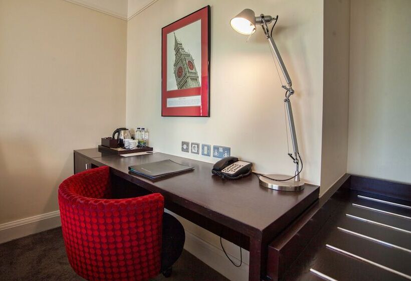 Номер Superior, Carlton Hotel Blanchardstown