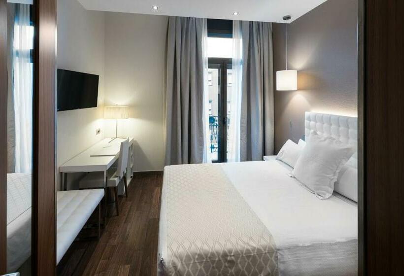 Номер Стандарт Индивидуальный, Catalonia Ramblas 4* Sup