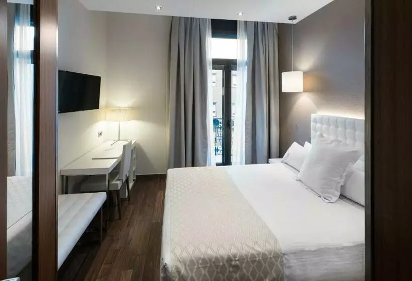 اتاق استاندارد یک نفره, Catalonia Ramblas 4* Sup