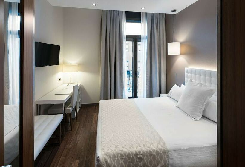 Номер Стандарт Индивидуальный, Catalonia Ramblas 4* Sup