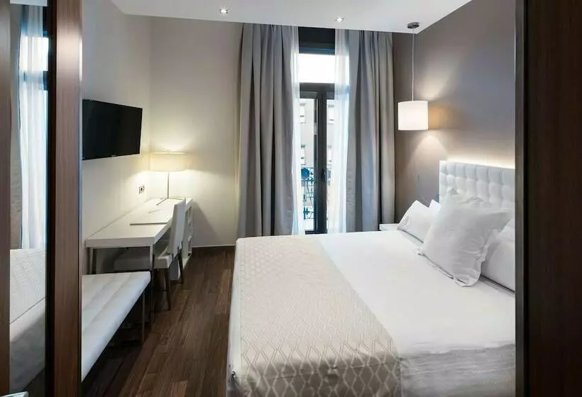 اتاق استاندارد یک نفره, Catalonia Ramblas 4* Sup
