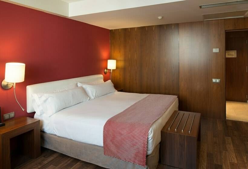 Номер Стандарт, Catalonia Ramblas 4* Sup