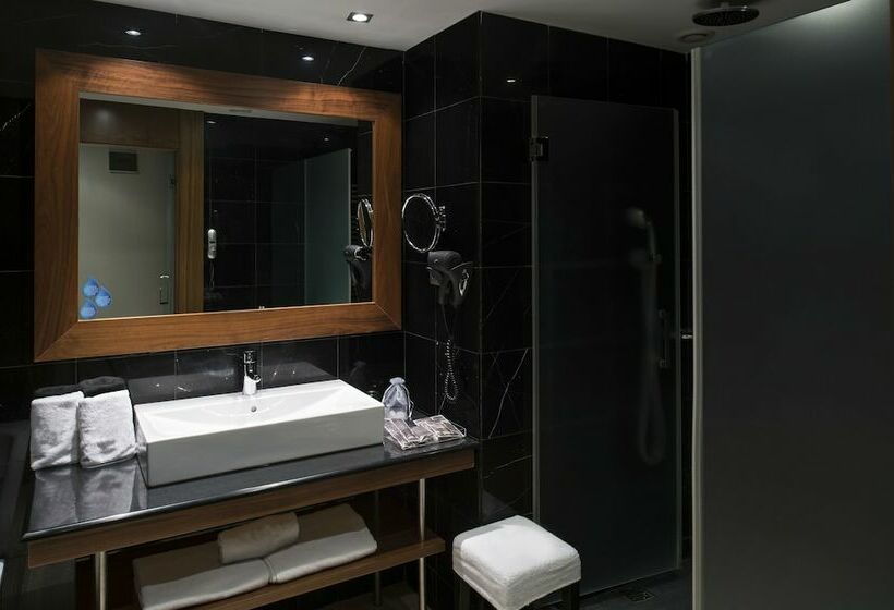 Номер Стандарт, Catalonia Ramblas 4* Sup