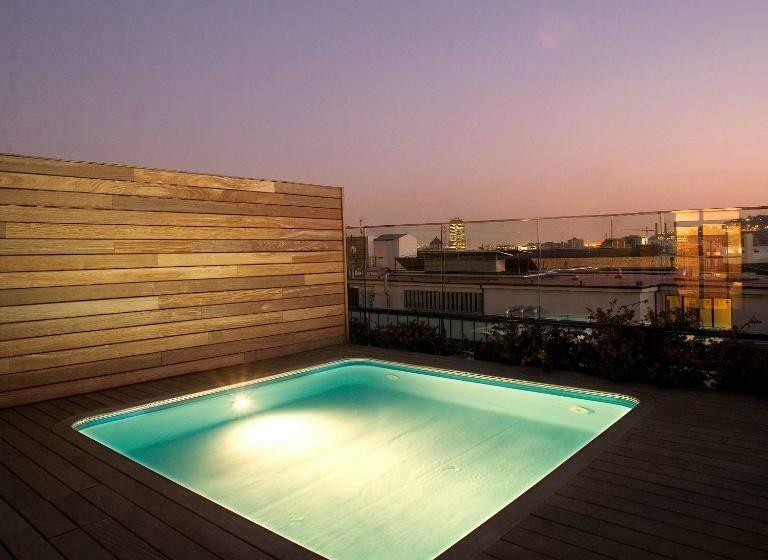 Полулюкс с Бассейном, Catalonia Ramblas 4* Sup