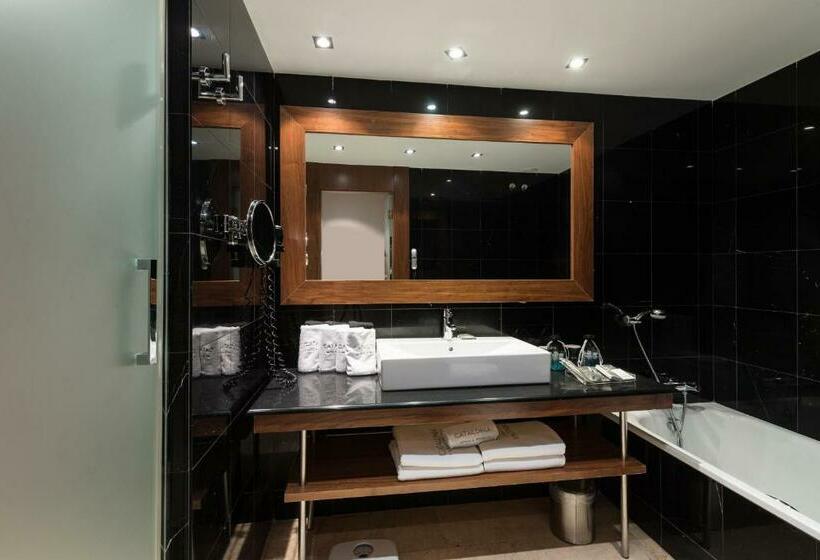 Номер Стандарт Трехместный, Catalonia Ramblas 4* Sup