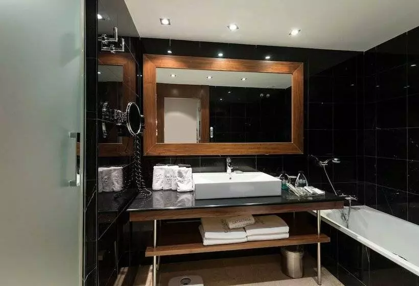 اتاق استاندارد سه نفره, Catalonia Ramblas 4* Sup