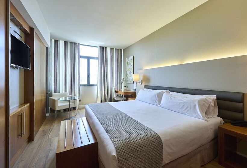 Номер Стандарт, Catalonia Ramblas 4* Sup