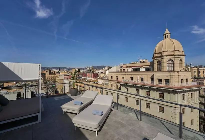 سوییت جونیور لوکس, Catalonia Ramblas 4* Sup