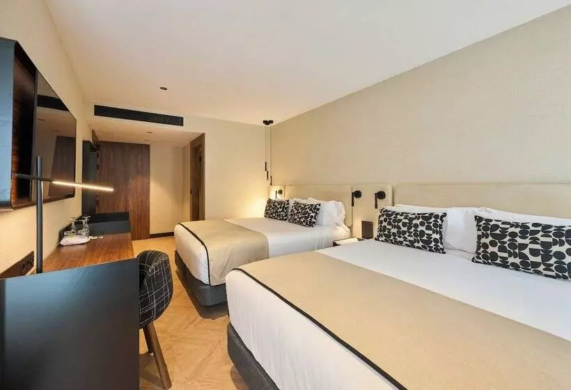 اتاق پرمیوم, Catalonia Ramblas 4* Sup