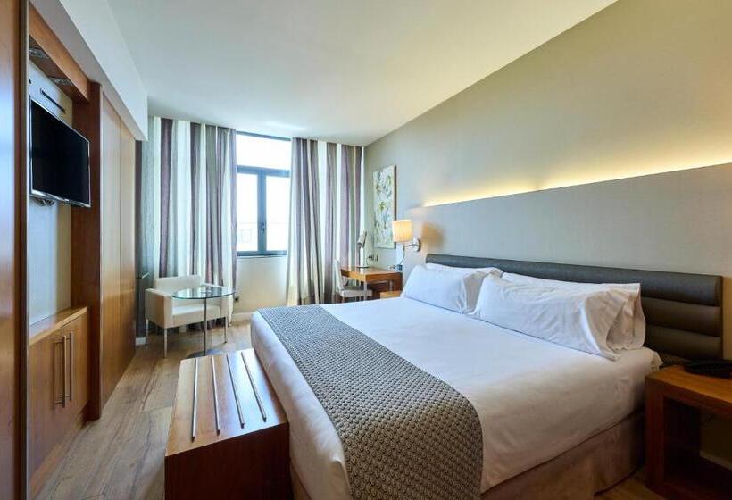 Номер Стандарт, Catalonia Ramblas 4* Sup