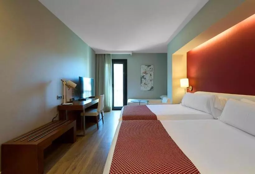 اتاق استاندارد سه نفره, Catalonia Ramblas 4* Sup
