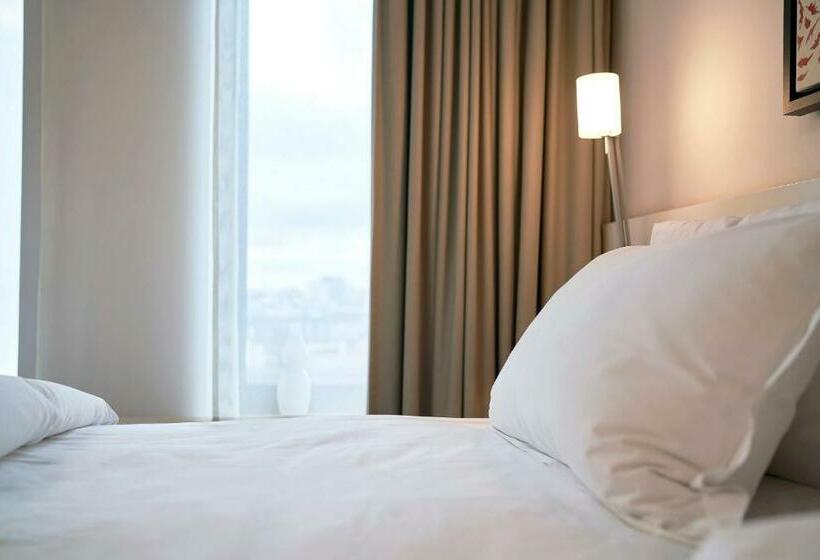 سوییت سوپریور, Dorint Kurfurstendamm Berlin