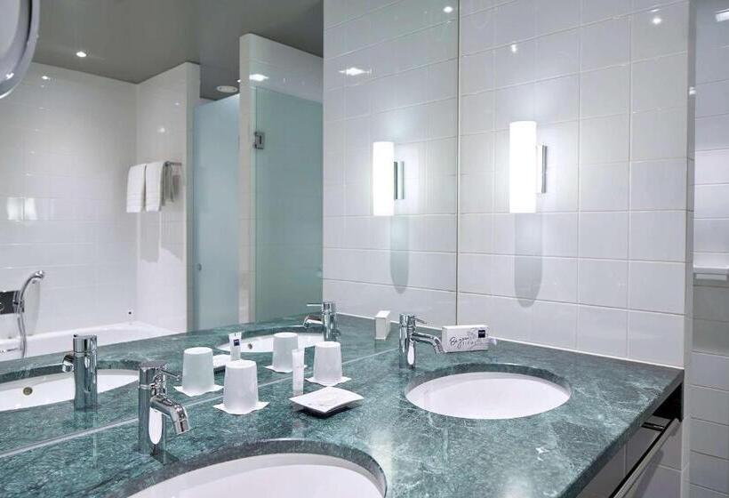 سوئیت راحتی, Dorint Kurfurstendamm Berlin