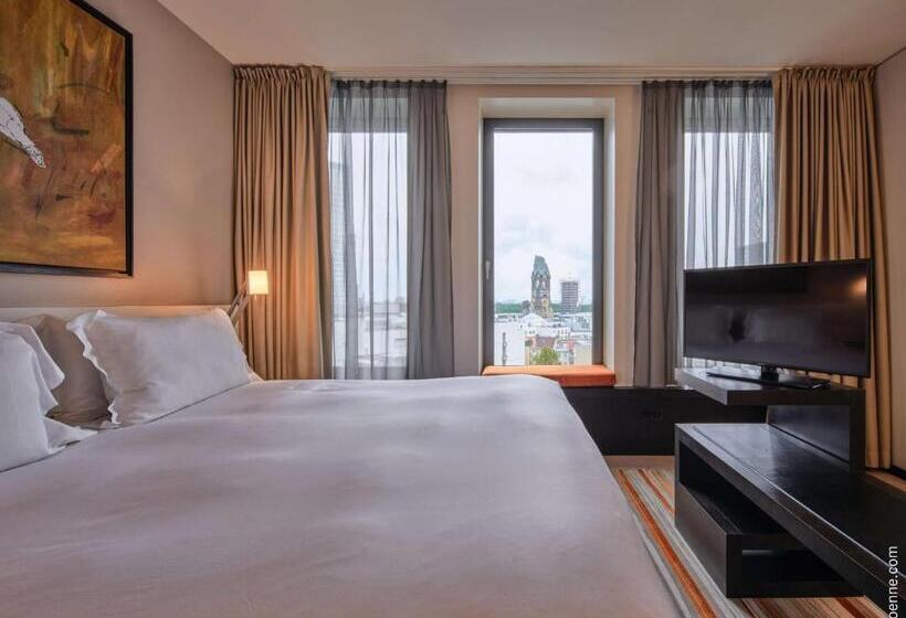 Deluxe Suite King Bed, Dorint Kurfurstendamm Berlin