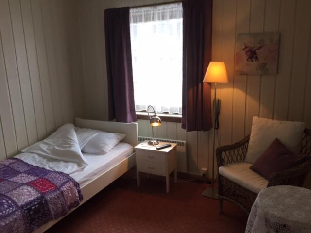 スタンダードシングルルーム, Eikum