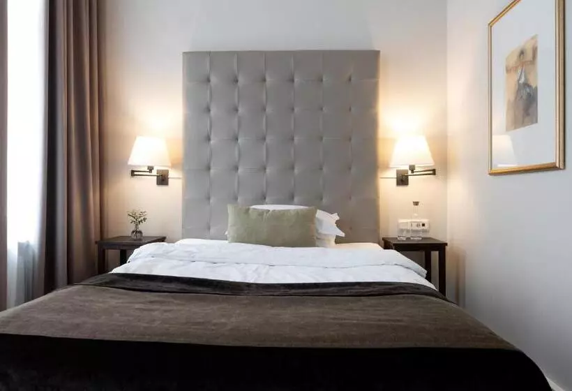 اتاق استاندارد یک نفره, Elite Hotel Knaust