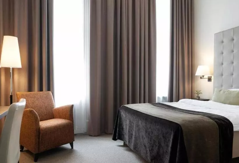 اتاق سوپریور, Elite Hotel Knaust