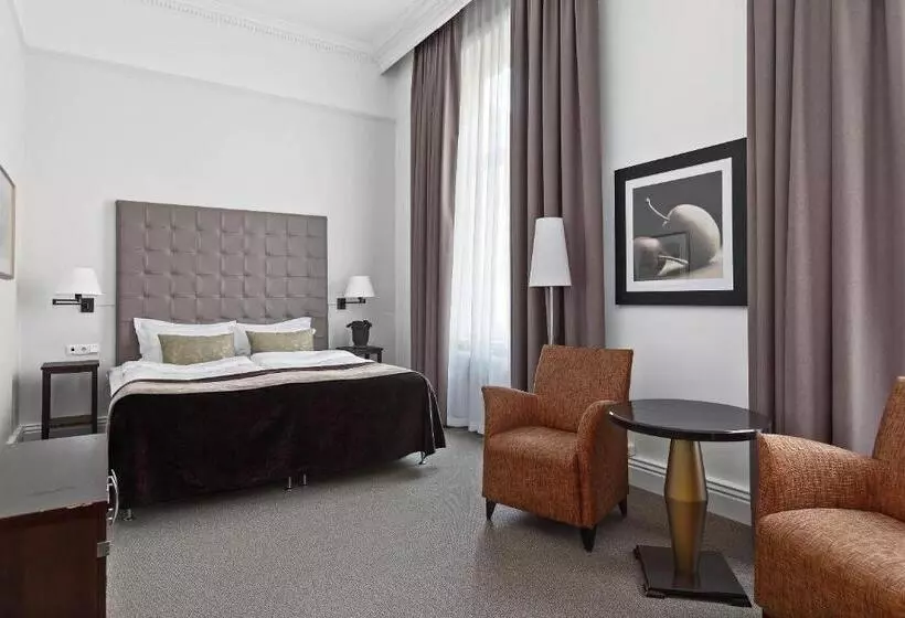 اتاق لوکس, Elite Hotel Knaust