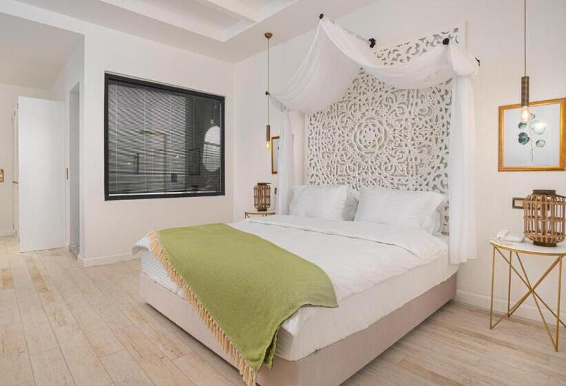 غرفة قياسية سرير كينج, Karbel Sun