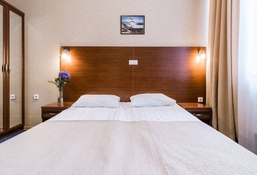 エコノミールーム, Nevsky Aster