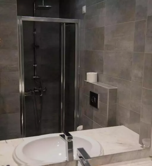 Habitació Estàndard Vista Mar, Niras