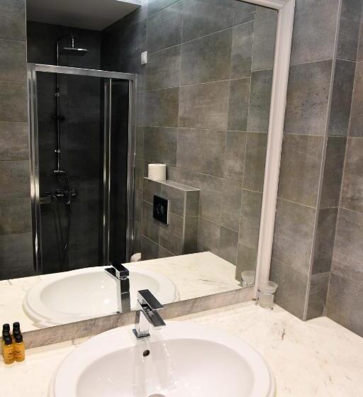 Triple Room Sea View, Niras