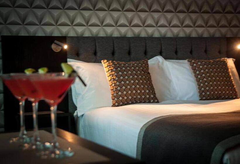 豪华房间, Oriel House