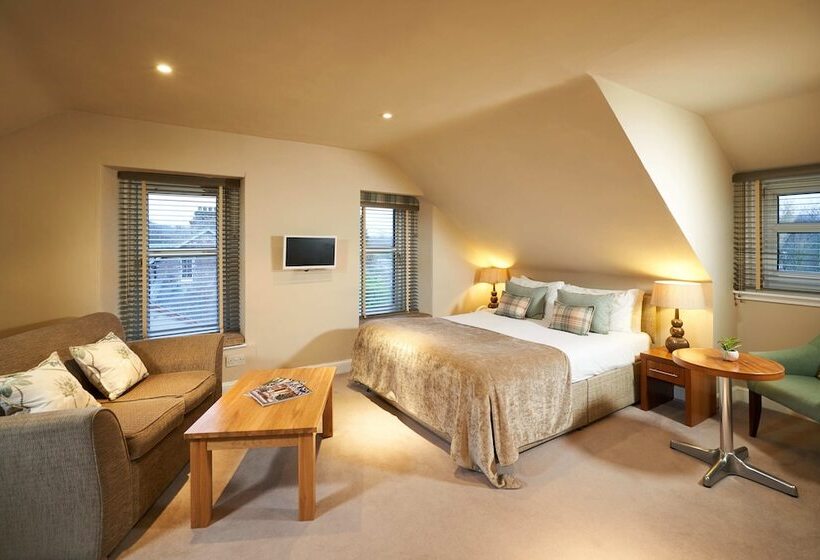 غرفة سوبيريور, Poppies