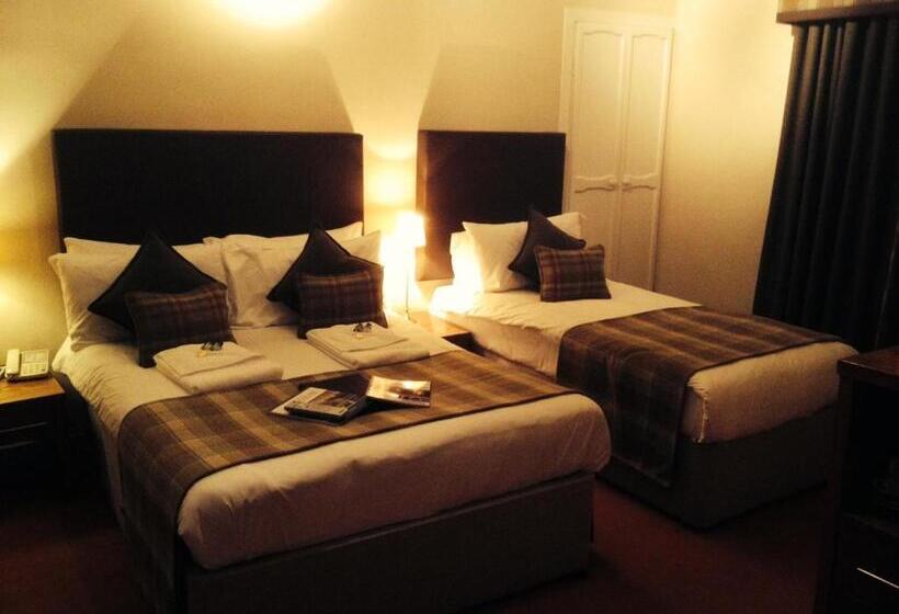 غرفة قياسية, Poppies