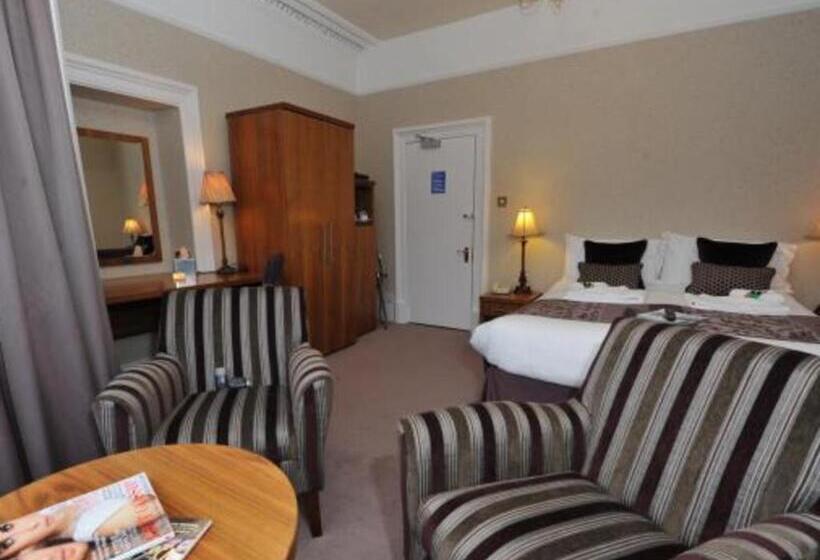 غرفة سوبيريور, Poppies