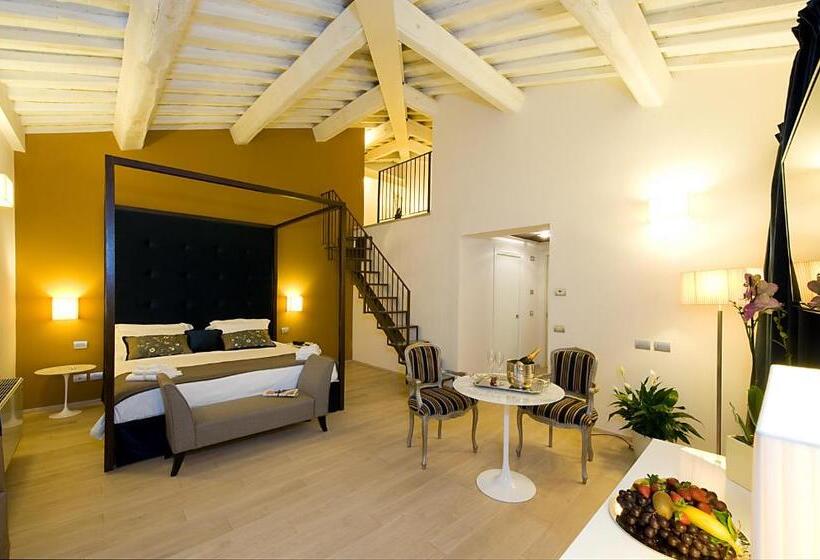 Chambre Familiale, Relais Dell'Olmo