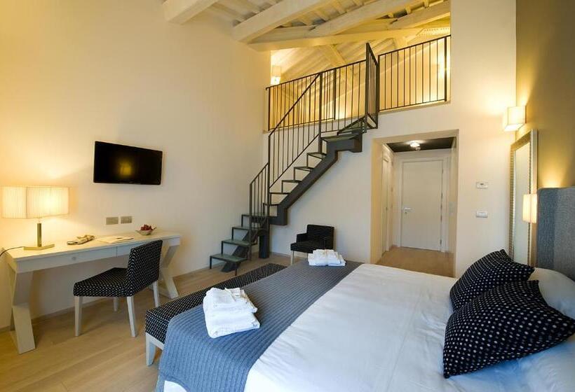 Chambre Familiale, Relais Dell'Olmo