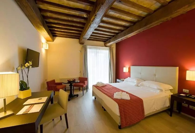 デラックストリプルルーム, Relais Dell'Olmo