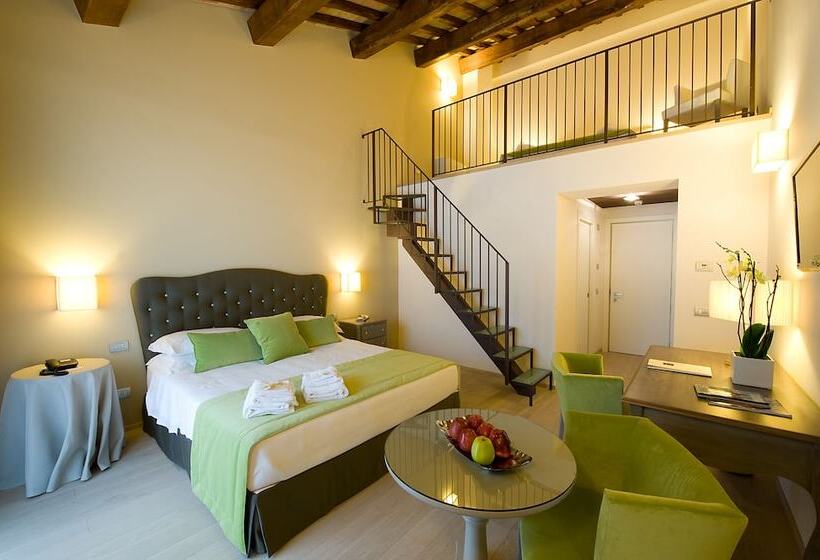 Chambre Familiale, Relais Dell'Olmo