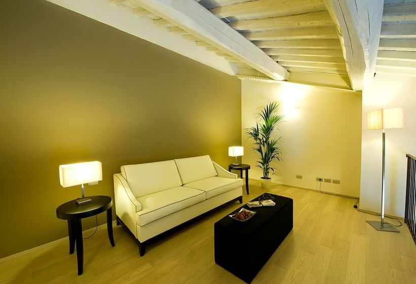 Junior Suite, Relais Dell'Olmo